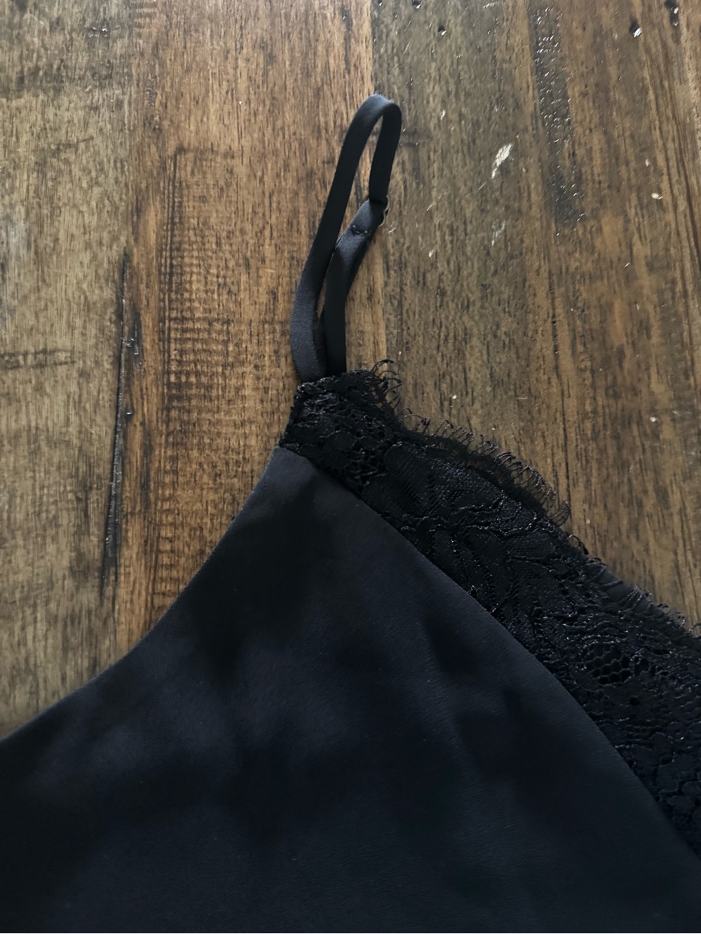 Melrose & Market Black Lace Trim V-Neck Camisole Tank Top Size Small - Picture 5 of 8
